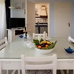 Franz's House - Connie's Heritage Apartment Cefalu