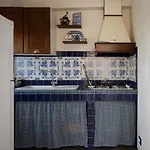 Franz's House - Connie's Heritage Cefalu