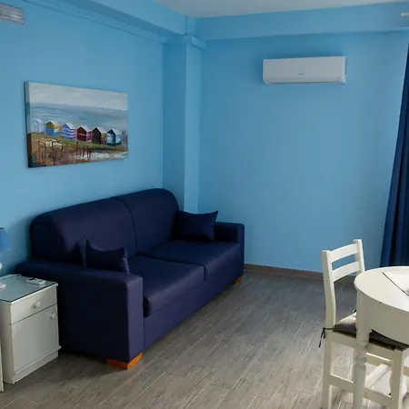 Апартаменты Franz's House - Connie's Heritage Чефалу