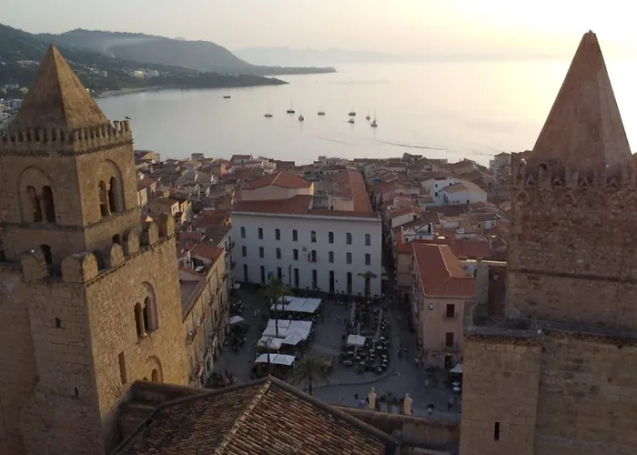 Franz's House - Connie's Heritage Cefalù