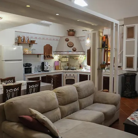 Franz's House - Connie's Heritage * Cefalù