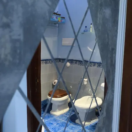 شقة Franz's House - Connie's Heritage تْشيفالو