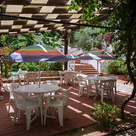 Franz's House - Connie's Heritage Apartament Cefalù