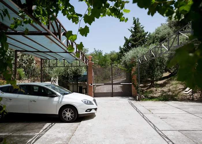 Franz's House - Connie's Heritage דירה